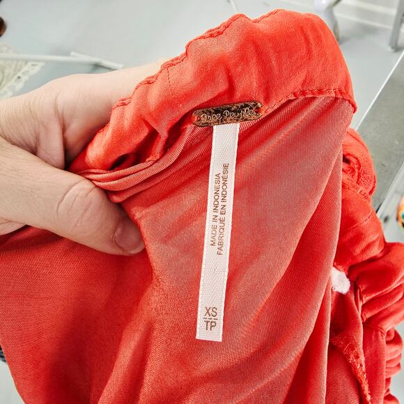 Free People Off-Shoulder Drawstring Flutter Top Coral XS - Picture 6 of 8